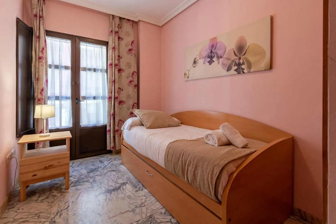 Alfalfa Deluxe Suite By Valcambre Sevilla